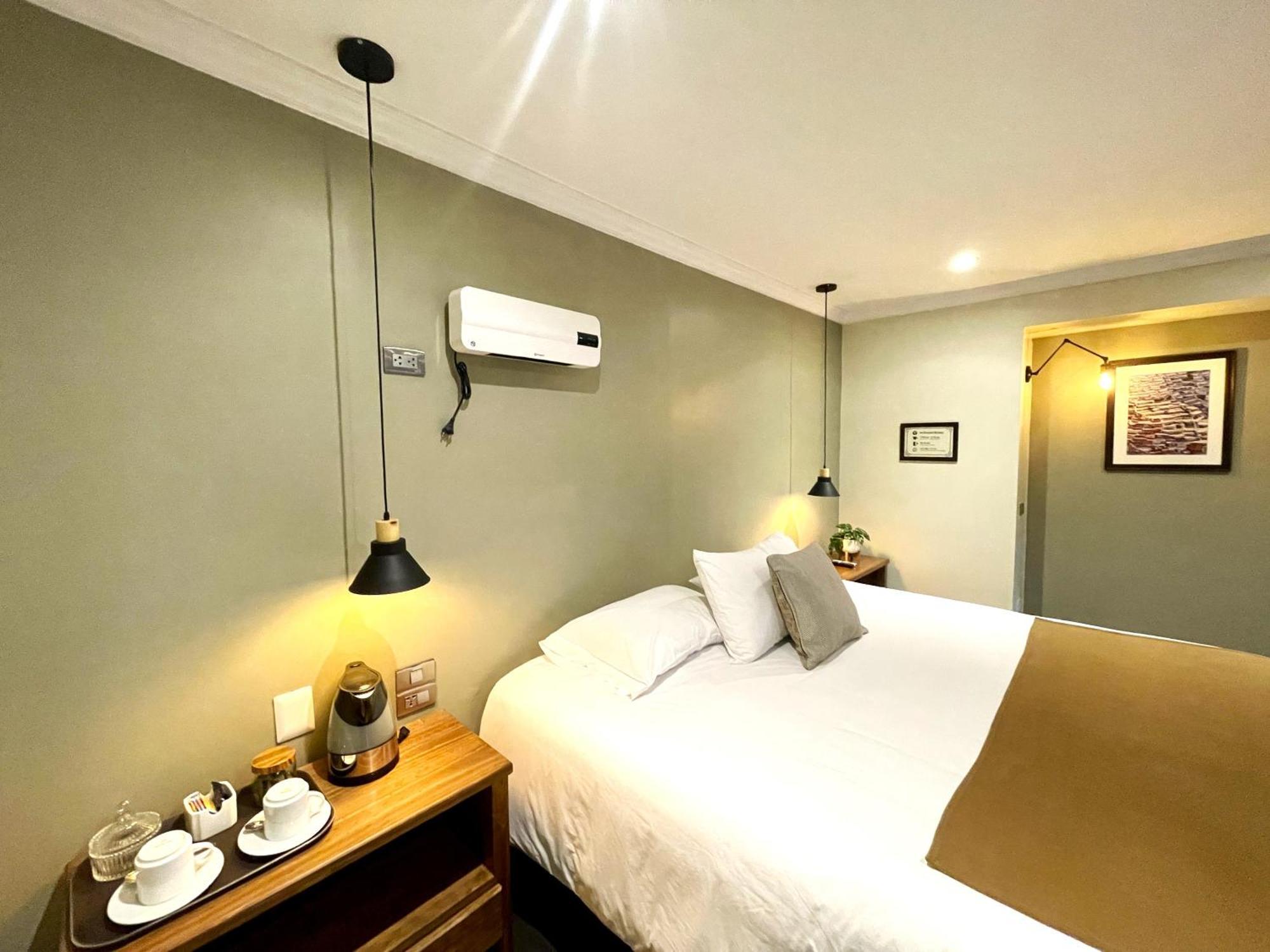 Casa Montes Pardo Hotel *